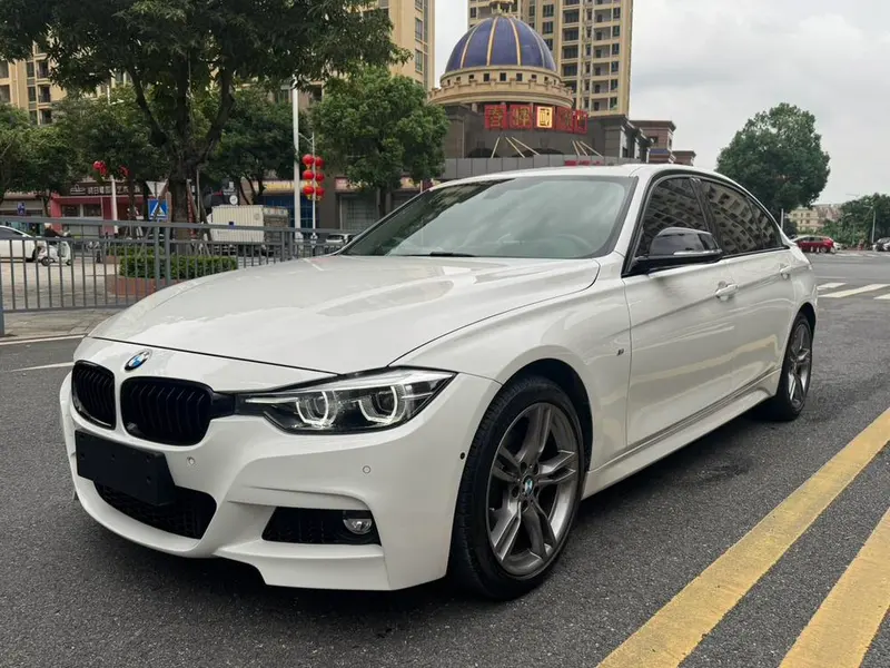 BMW 3-Series, 2019