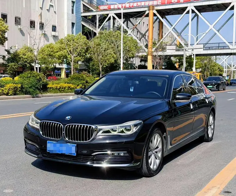 BMW 7-Series, 2016