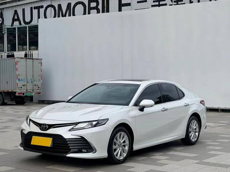 Toyota Camry, 2022