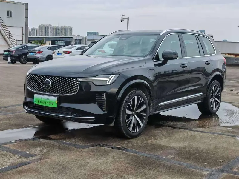 Volvo XC90 PHEV, 2025