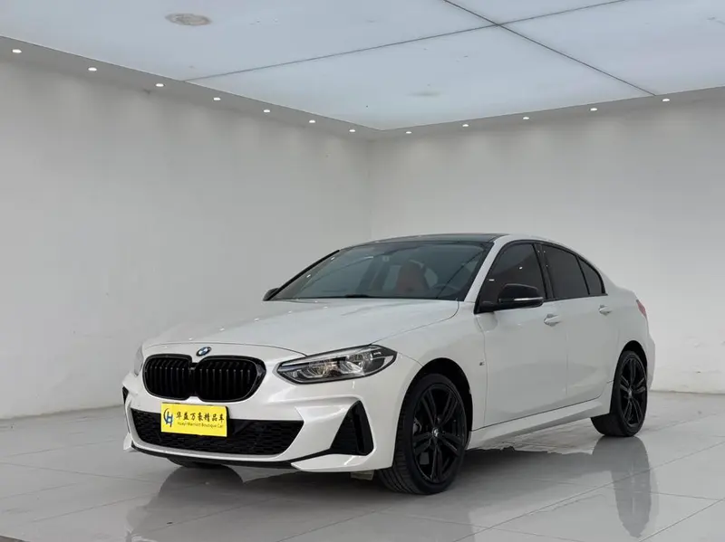 BMW 1-Series, 2021