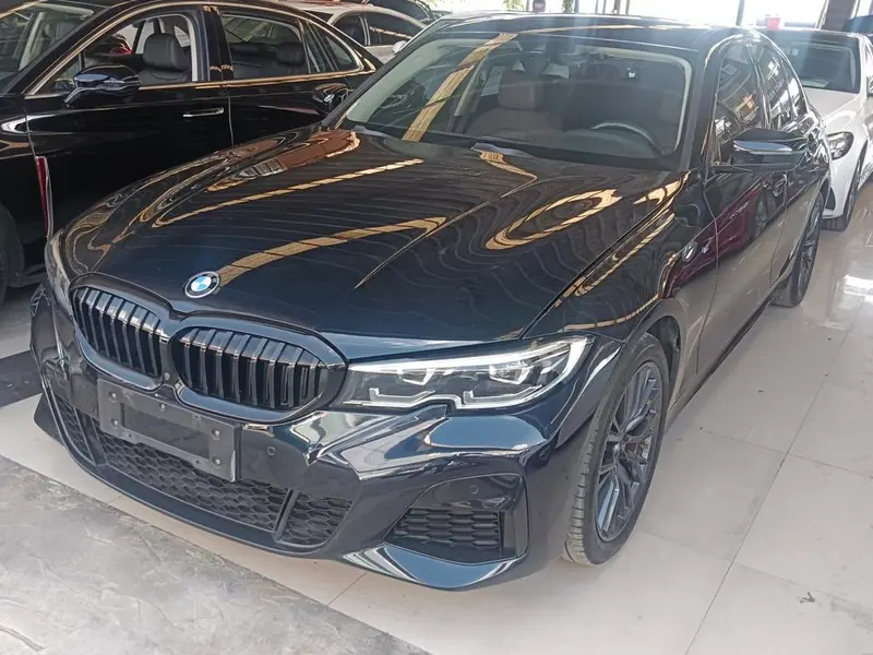 BMW 3-Series, 2021