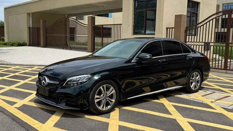 Mercedes-Benz C-Class, 2021