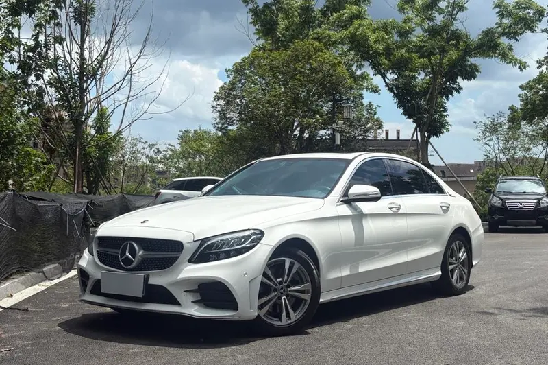 Mercedes-Benz C-Class, 2020