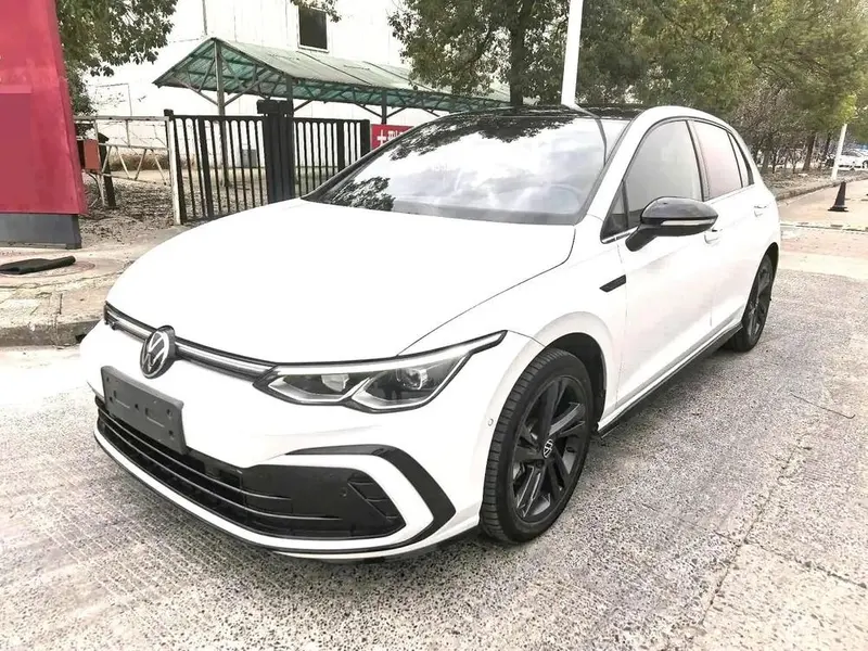 Volkswagen Golf, 2021
