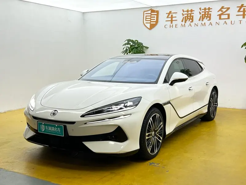 Denza Z9 GT DM, 2024