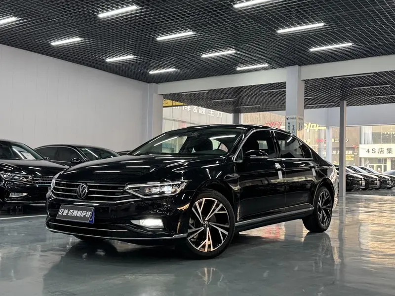 Volkswagen Magotan, 2021