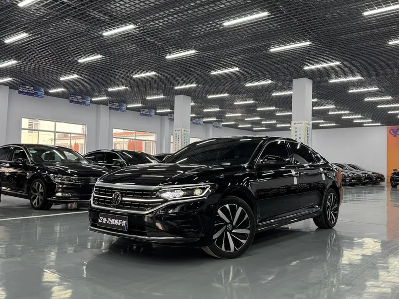 Volkswagen Passat, 2025
