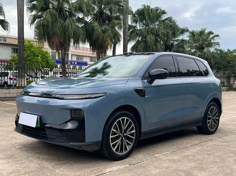 Leapmotor B10, 2025