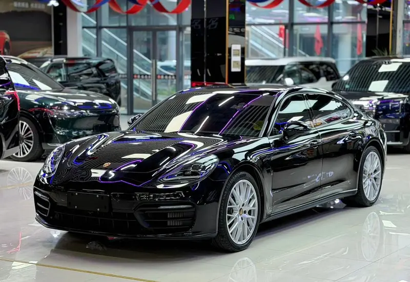 Porsche Panamera, 2021