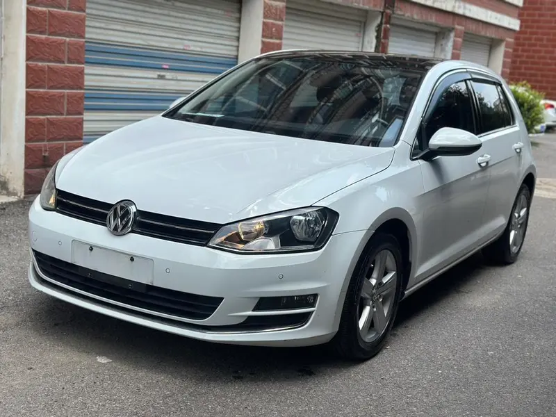 Volkswagen Golf, 2015