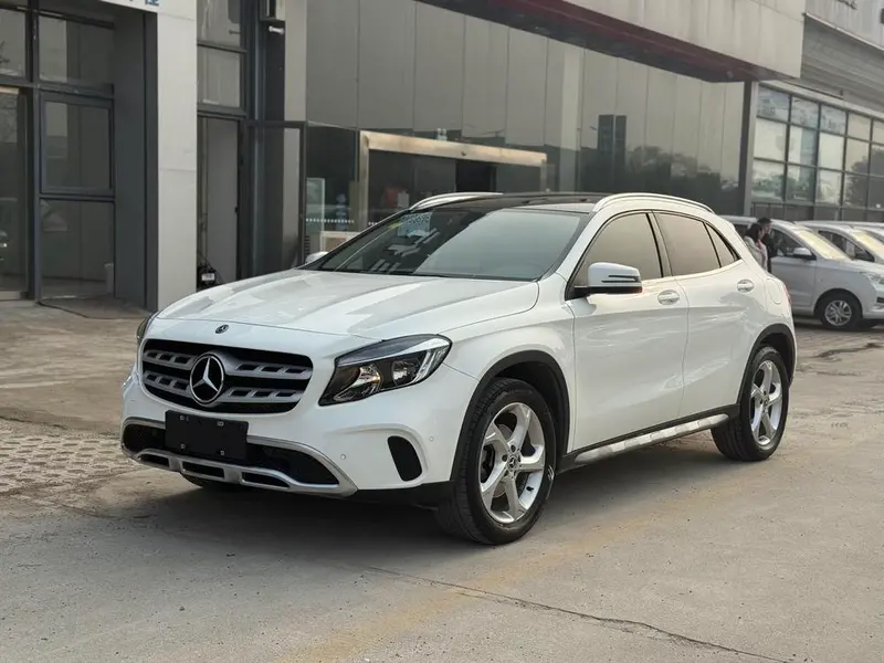 Mercedes-Benz GLA, 2018