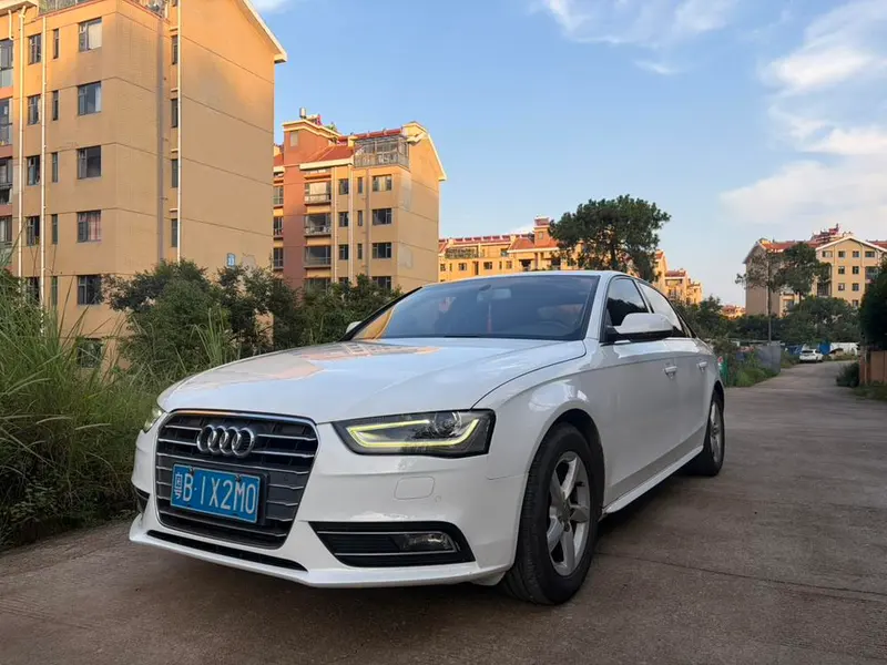 Audi A4L, 2015