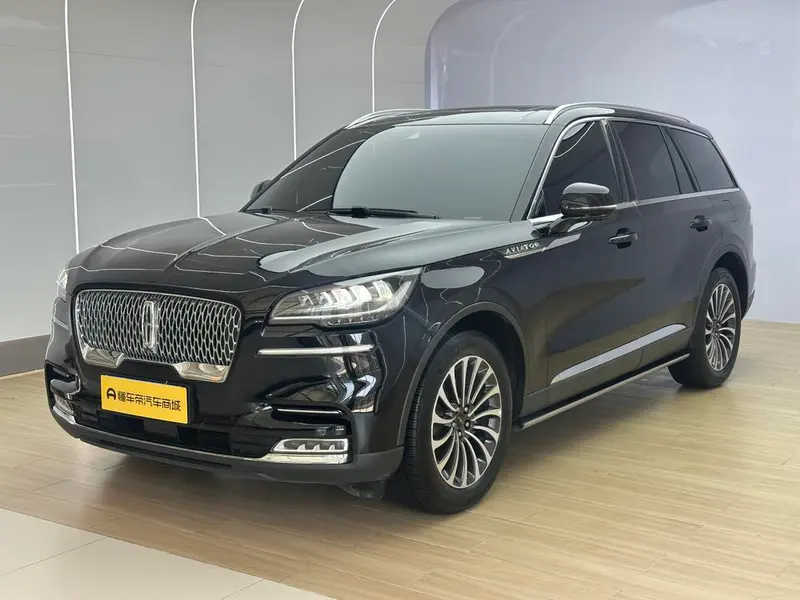 Lincoln Aviator, 2023