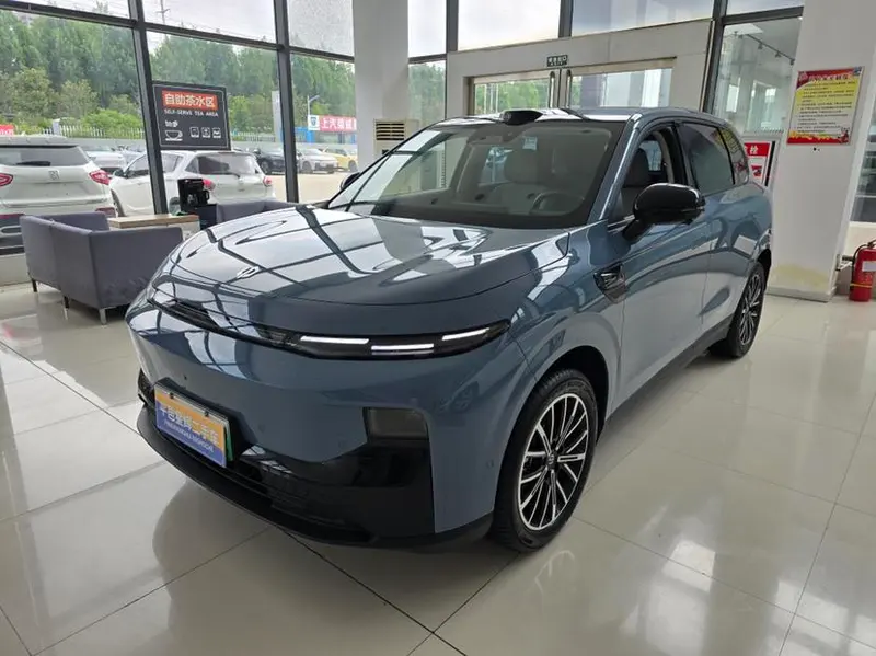 Leapmotor B10, 2025