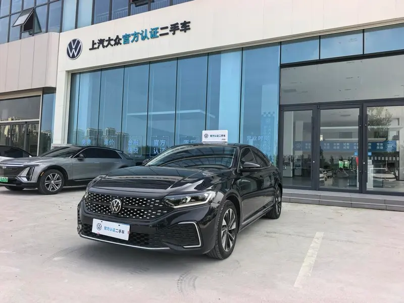 Volkswagen Passat, 2023