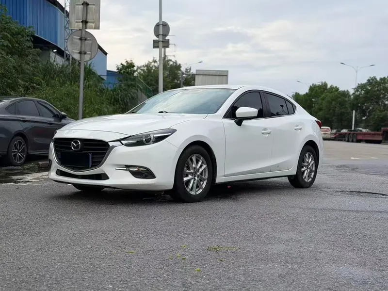 Mazda 3 Axela, 2017