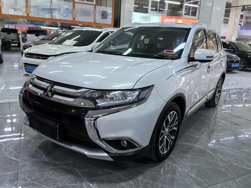 Mitsubishi Outlander, 2018