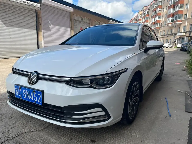 Volkswagen Golf, 2021