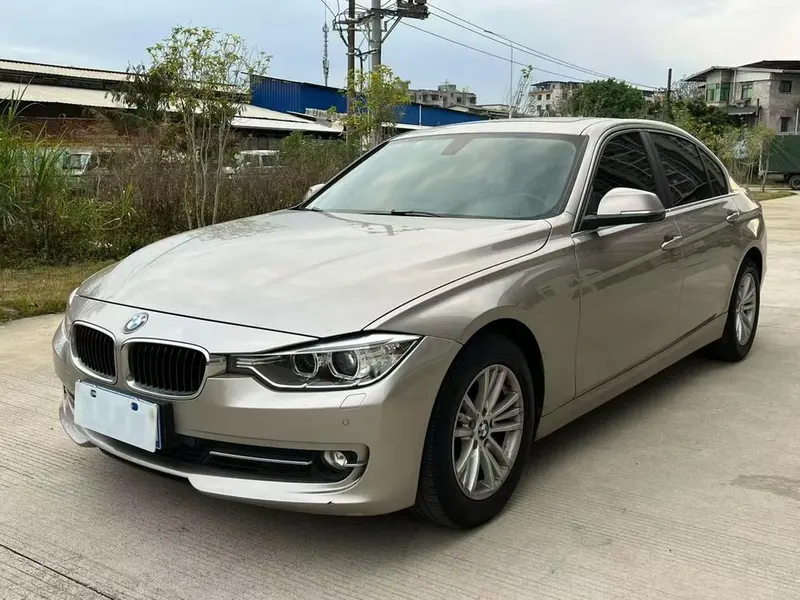 BMW 3-Series, 2015