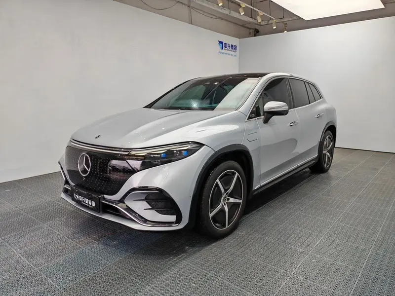 Mercedes-Benz EQS SUV, 2023