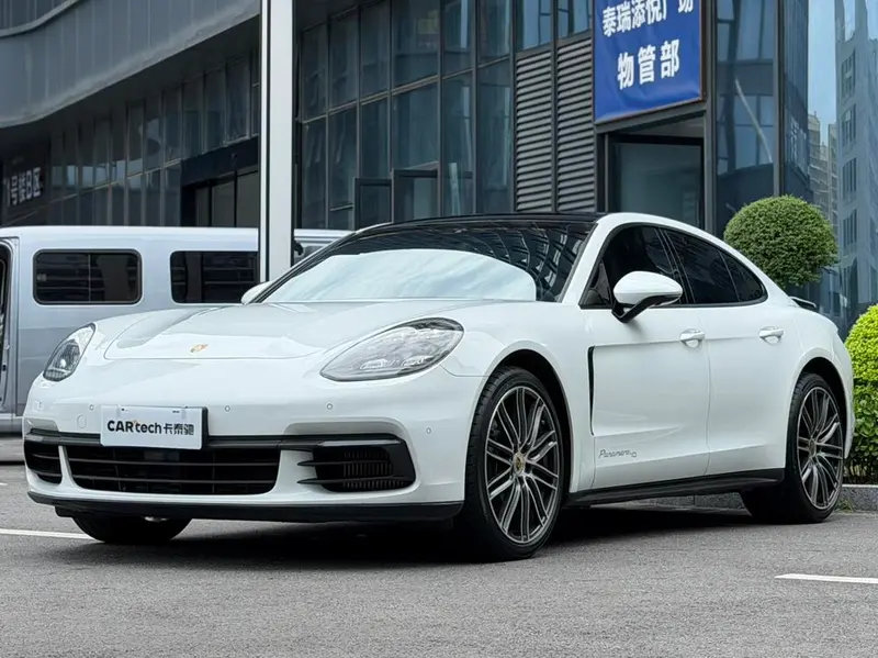 Porsche Panamera, 2020