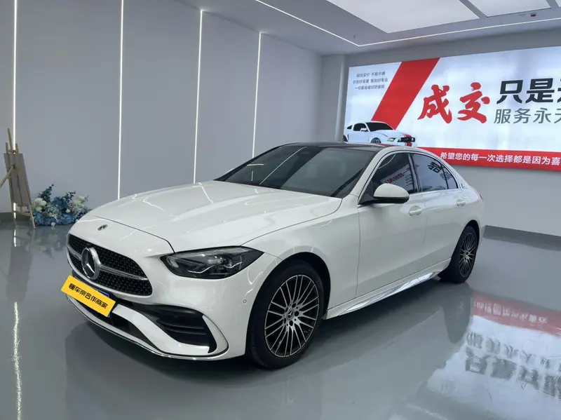 Mercedes-Benz C-Class, 2024