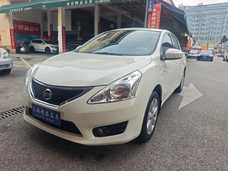 Nissan Tiida, 2011