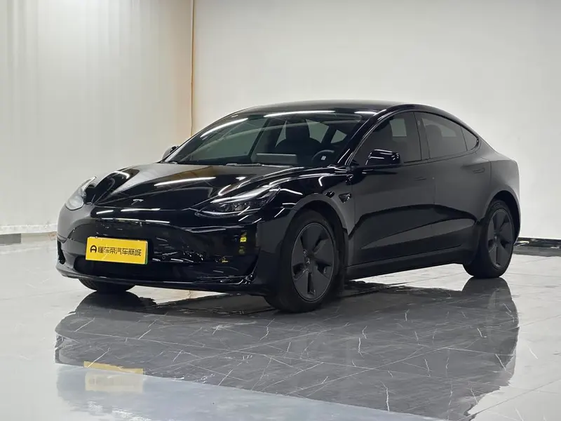 Tesla Model 3, 2022