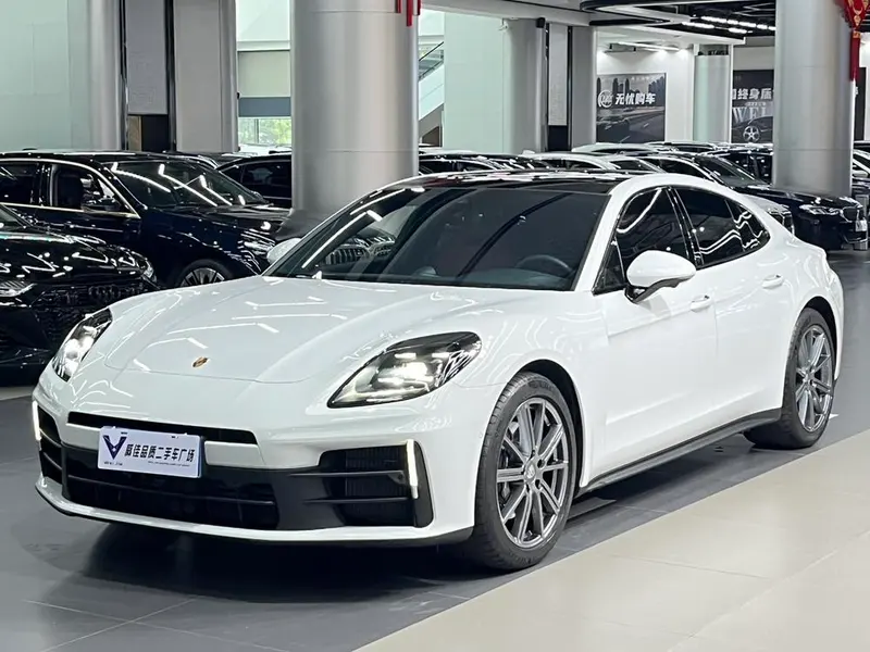 Porsche Panamera, 2024