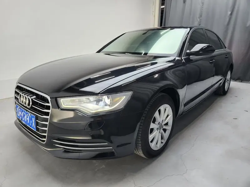 Audi A6L, 2012