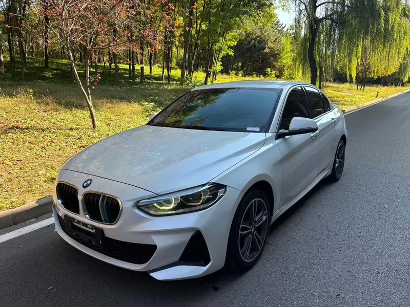 BMW 1-Series, 2021