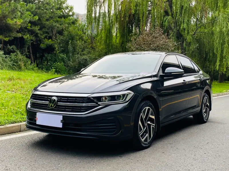 Volkswagen Sagitar, 2025