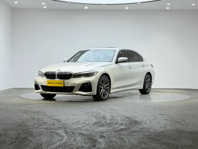 BMW 3-Series, 2020