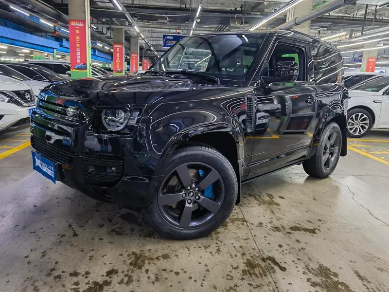 Land Rover Defender, 2022