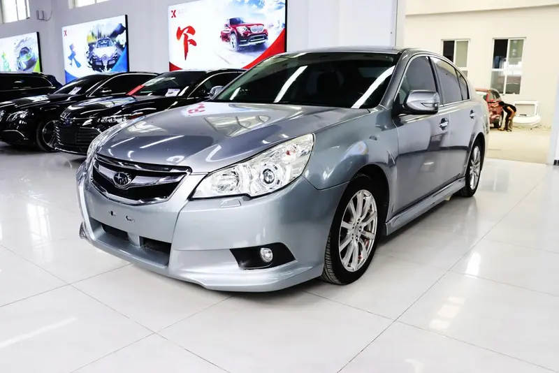 Subaru Legacy, 2010