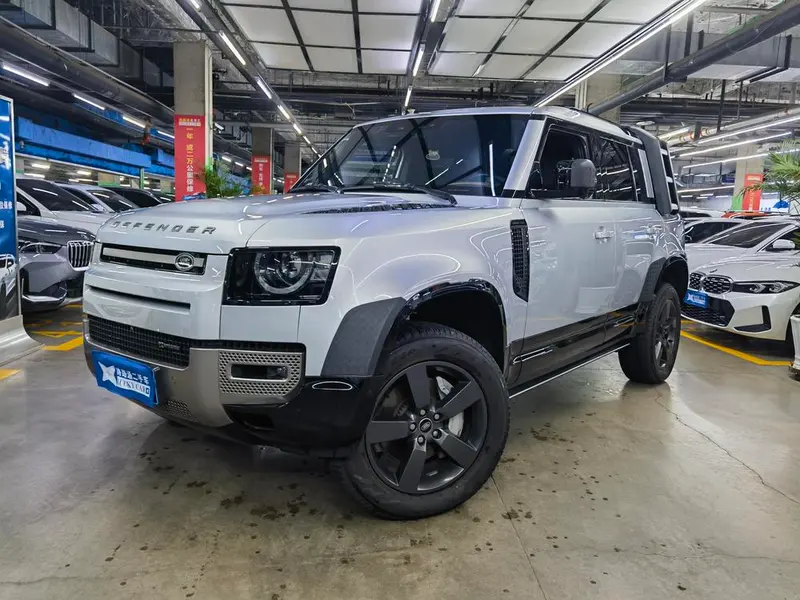 Land Rover Defender, 2022