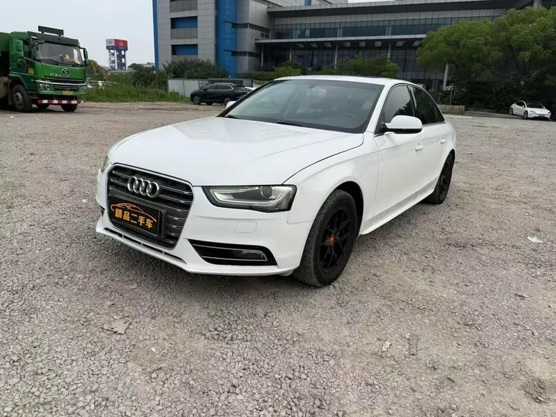 Audi A4L, 2013