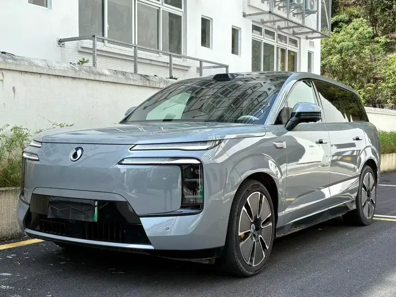 Denza N8L DM, 2025