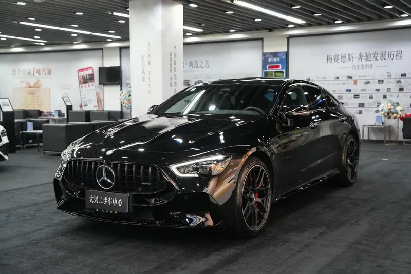 Mercedes-Benz AMG GT, 2025