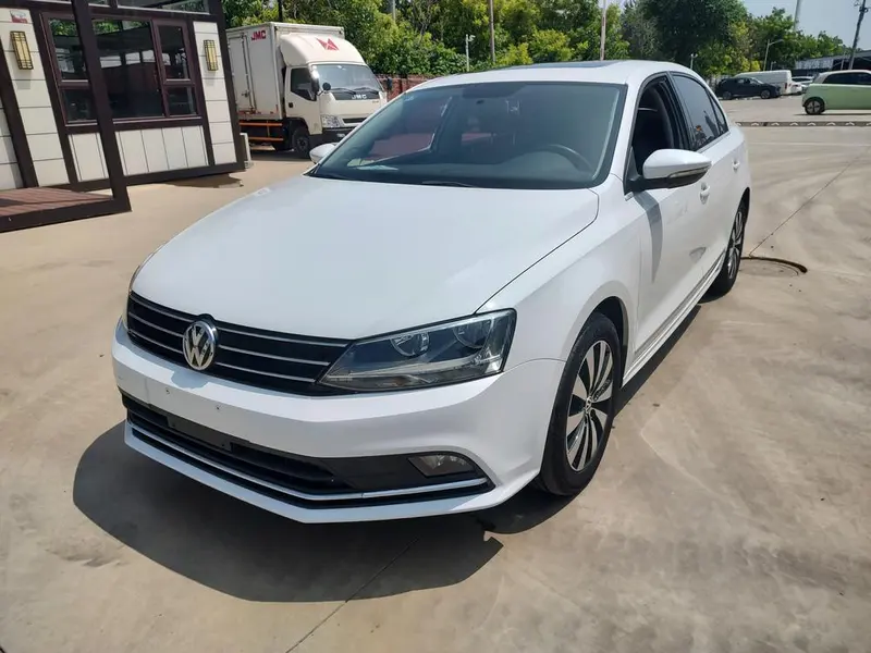 Volkswagen Sagitar, 2017