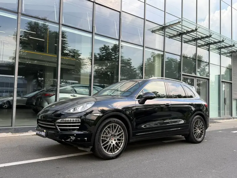 Porsche Cayenne, 2011