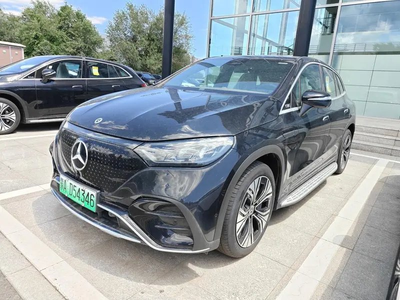 Mercedes-Benz EQE SUV, 2024