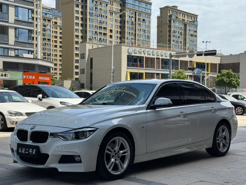 BMW 3-Series, 2018