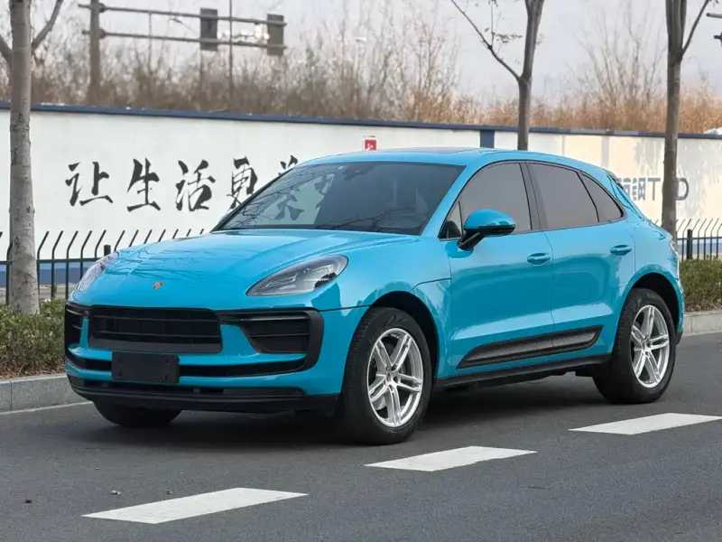 Porsche Macan, 2022