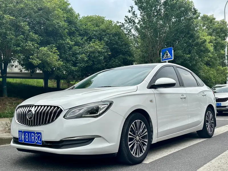Buick Excelle, 2016