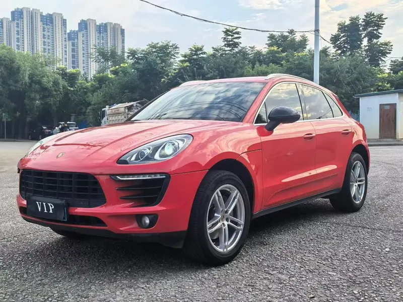 Porsche Macan, 2014