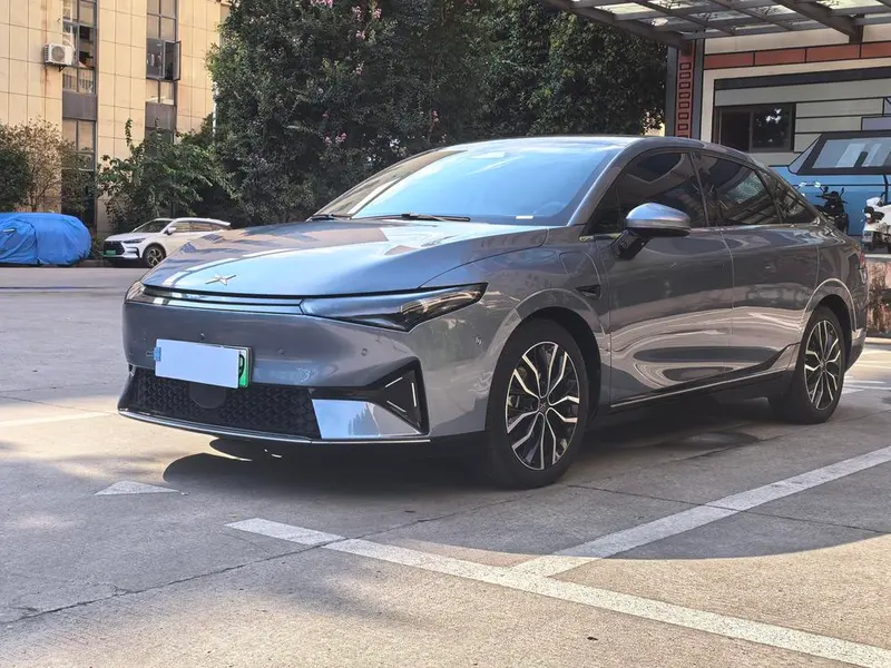 XPeng P5, 2021