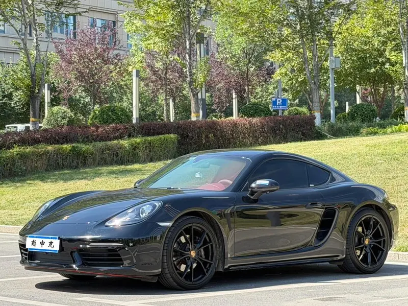 Porsche 718, 2018