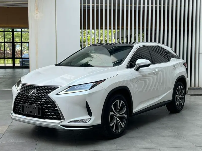 Lexus RX, 2020